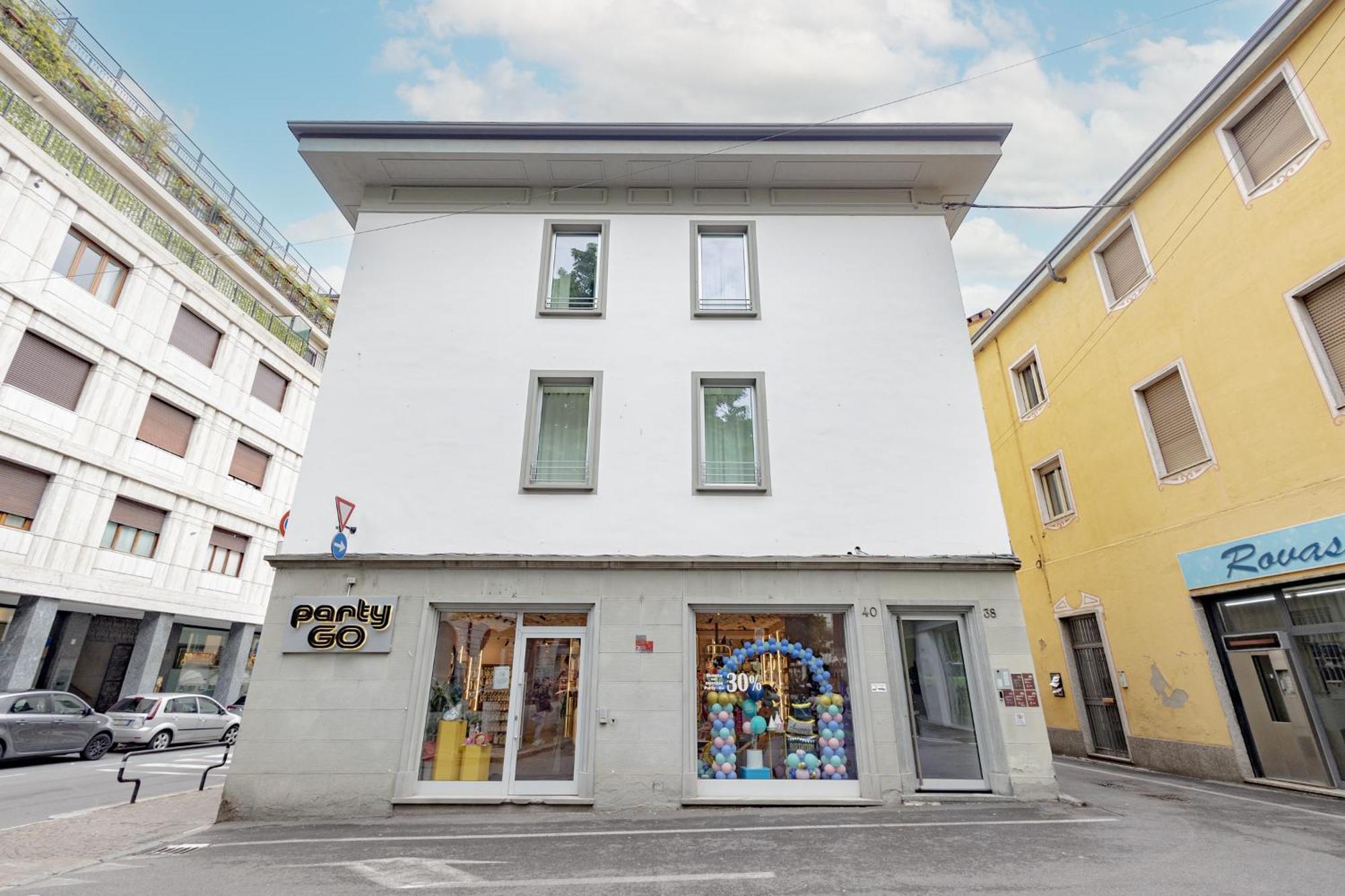 Suite 38 Bergamo Bagian luar foto