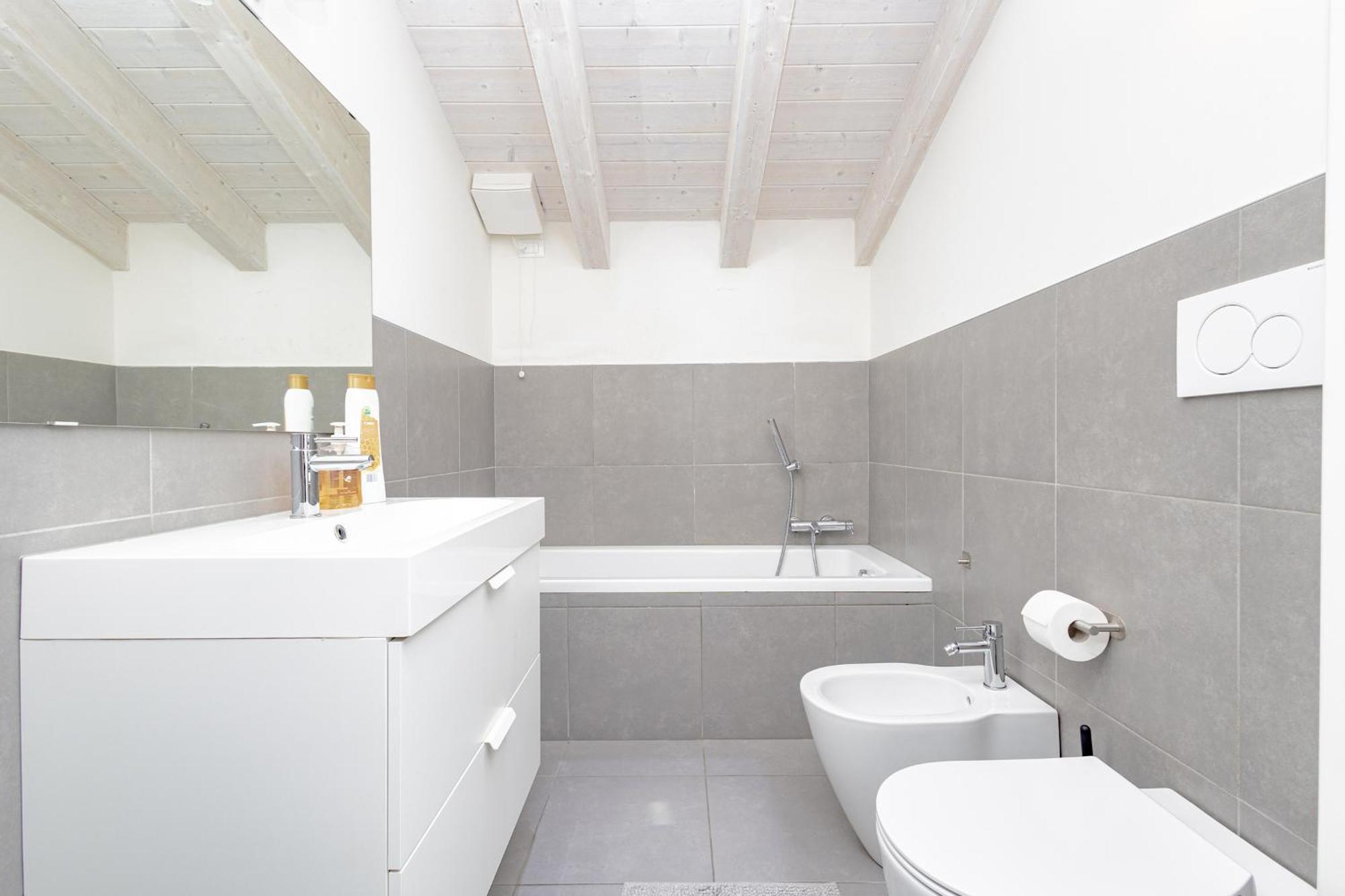 Suite 38 Bergamo Bagian luar foto